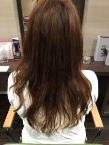 スタイリング剤でイメージって変わるんです！　小山市にある美容室calma Luce