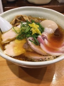 人気のラーメン　小山市にあるカットが人気の美容室カルマルーチェ