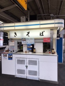 駅蕎麦と勉強会   小山市にあるカットが人気の美容室カルマルーチェ