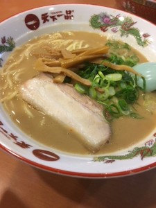 やっぱり今年もラーメンです(*^-^*)　小山市にあるカットが人気の高級美容室カルマルーチェ
