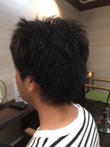 メンズもイメージチェンジ　小山市にあるカットが人気の美容室カルマルーチェ
