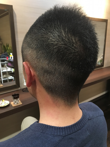 男性もお気軽にお越し下さい　小山市にあるカットが人気の美容室カルマルーチェ